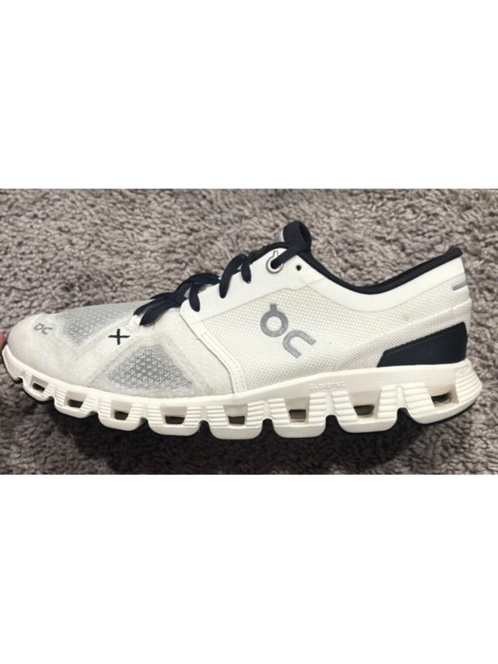 On Cloud X3 Women's White/Black US Size 9